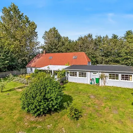 Jolin - 13km From The Sea By Interhome Skaerbaek